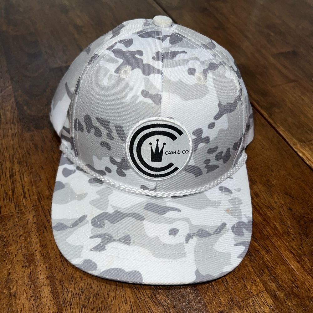 Cash & Co. Toddler White Camo Hat. Size S/M.